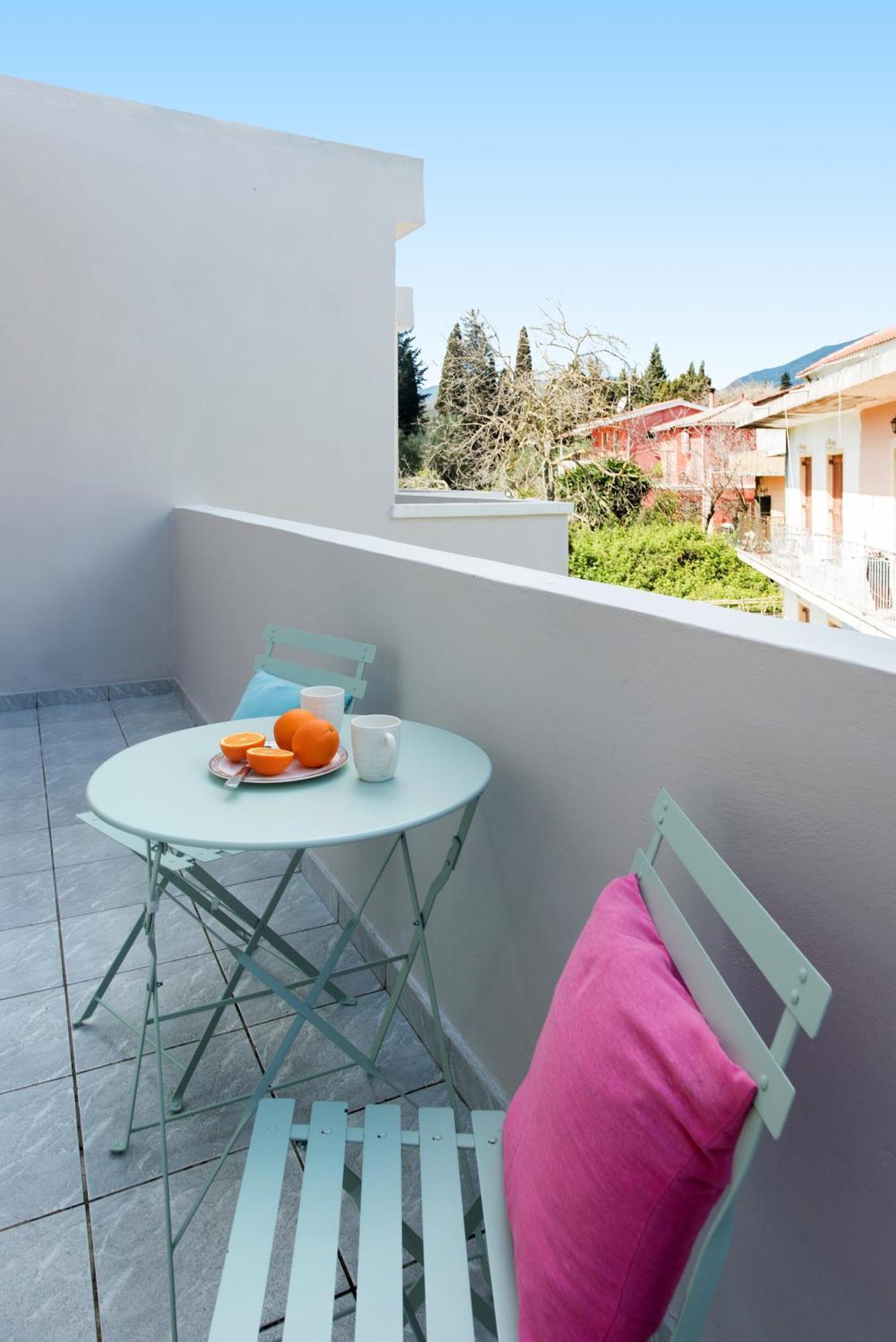 Nisea Apartments Ypsos Exteriér fotografie