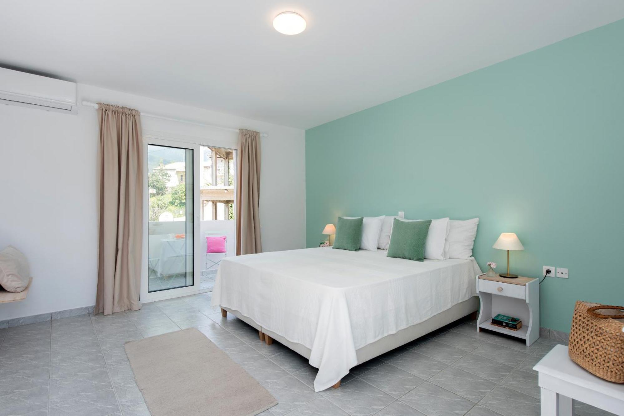 Nisea Apartments Ypsos Pokoj fotografie
