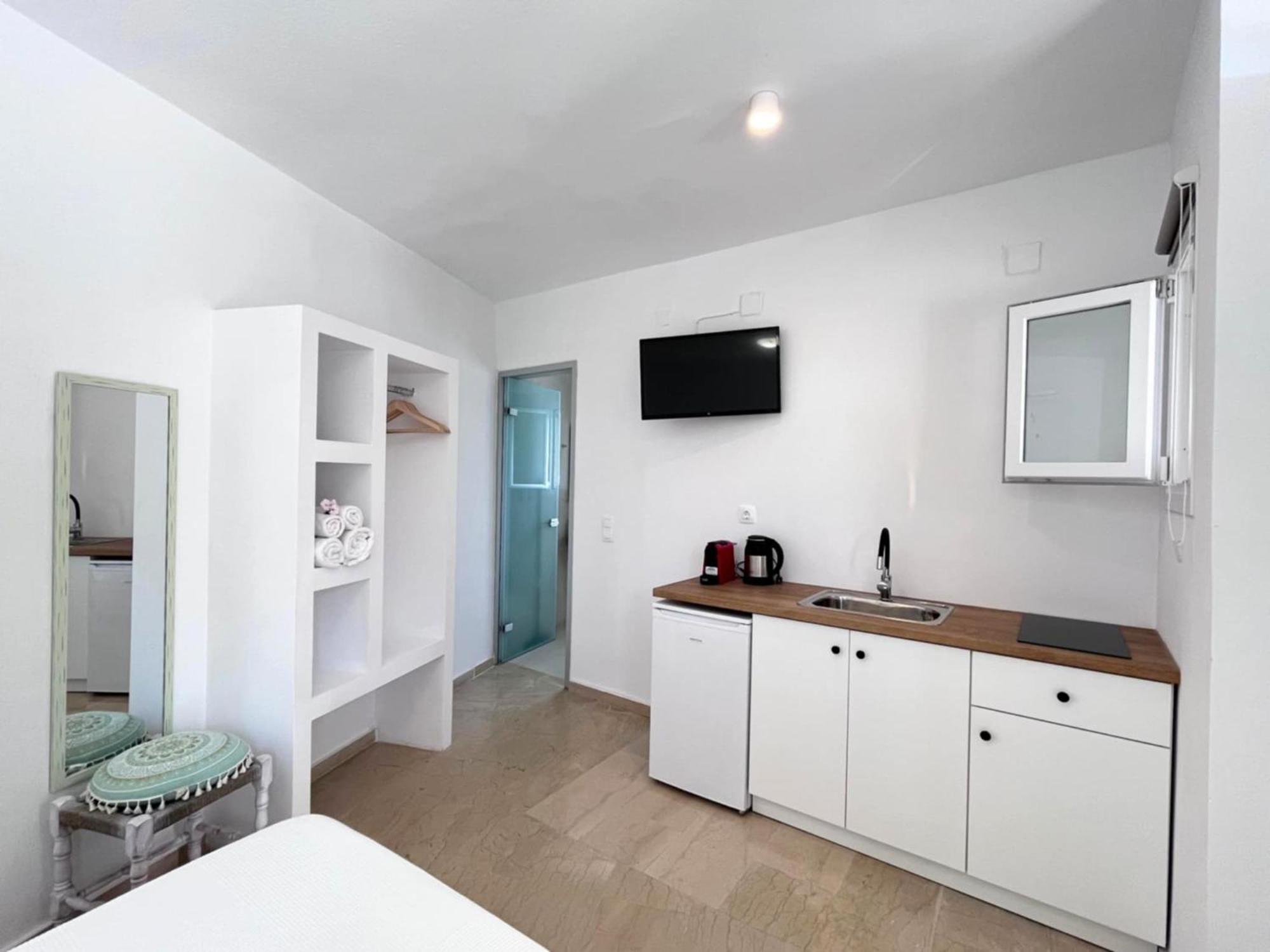 Nisea Apartments Ypsos Exteriér fotografie